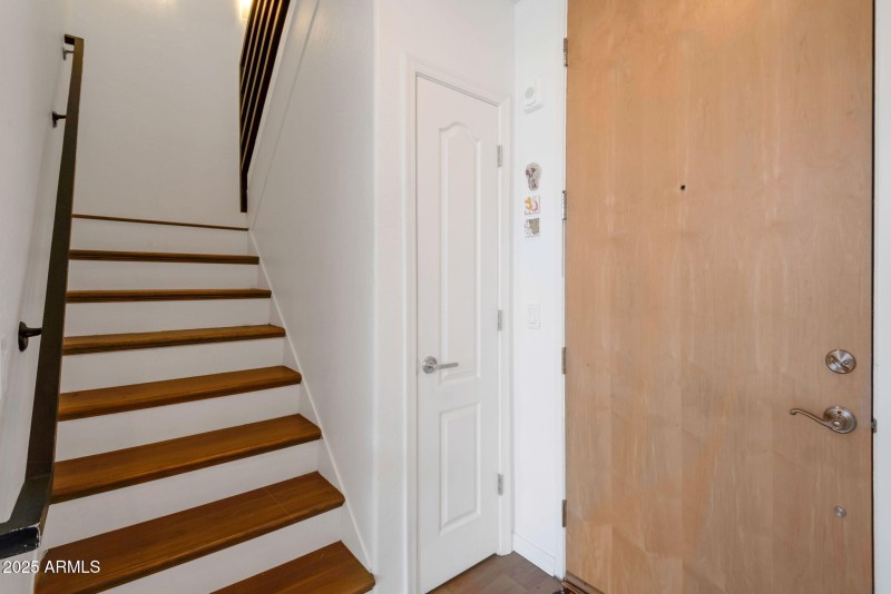 10-web-or-mls-Qp-2425