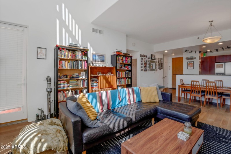 20-web-or-mls-Qp-2505