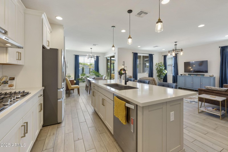 63-web-or-mls-_tm_6807-_tm_6811