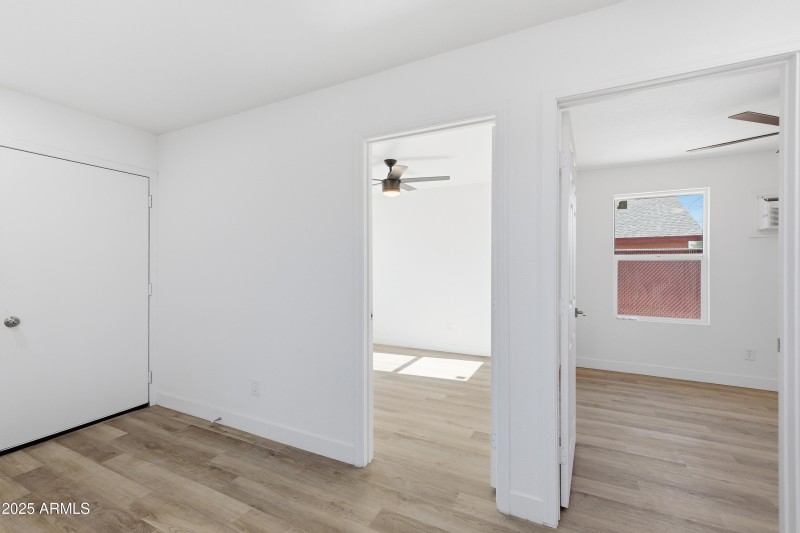 2118_W_Adams_Casita_10