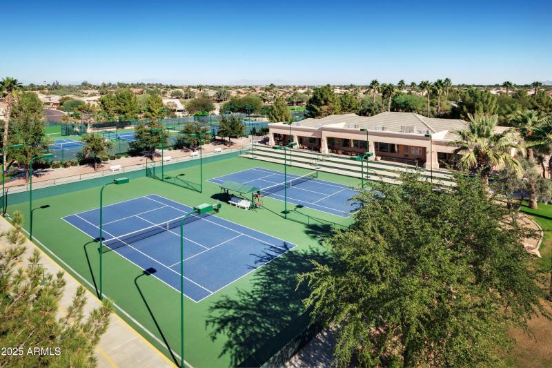 10 Multiple Tennis Courts