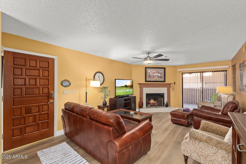 warm colors soothe you