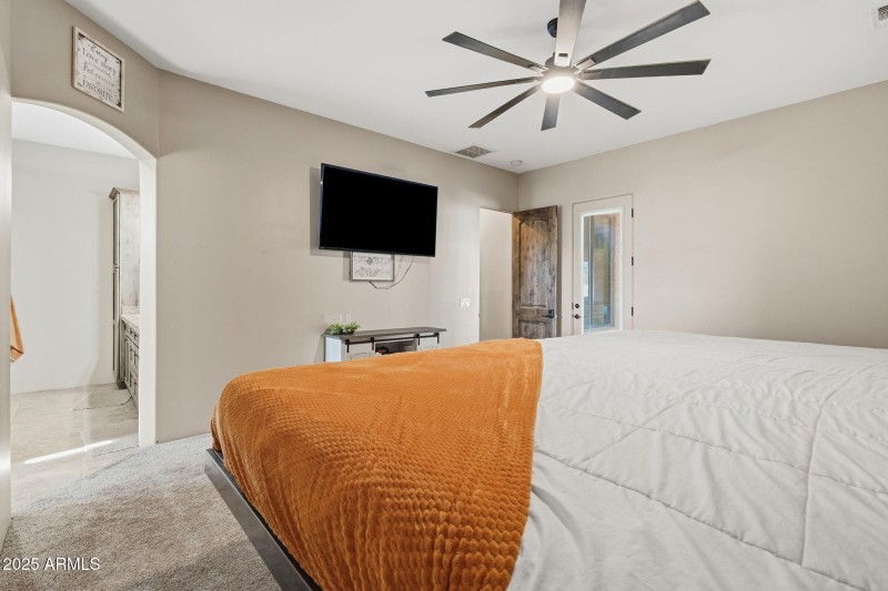 35-web-or-mls-A7407130