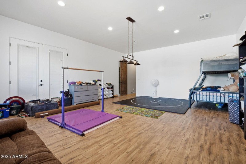 47-web-or-mls-A7407045