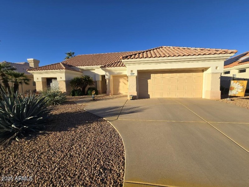 20251104_162243_resized