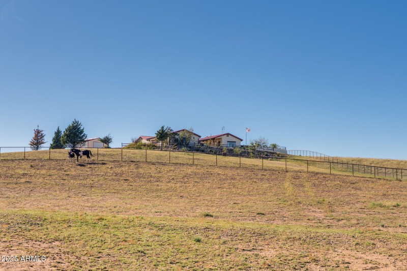 18-web-or-mls-Mustang Trail-7