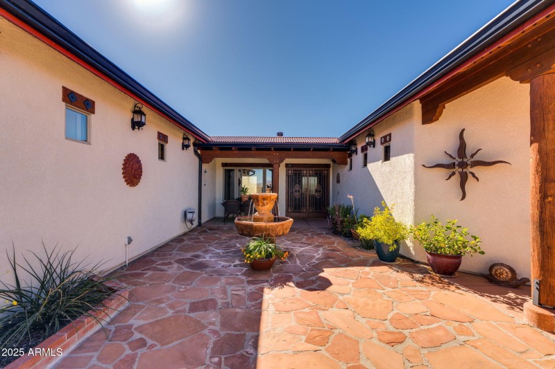 28-web-or-mls-Mustang Trail-17