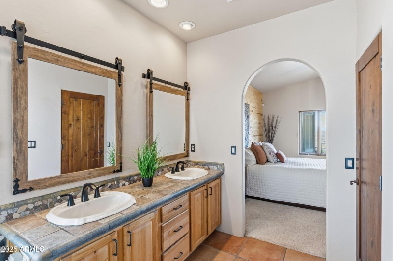 78-web-or-mls-Mustang Trail-67