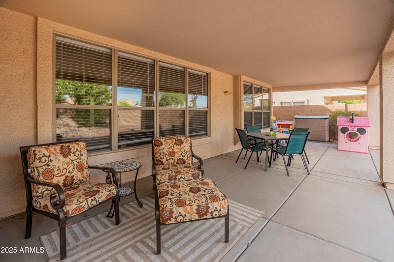 5434 W St John Rd-38