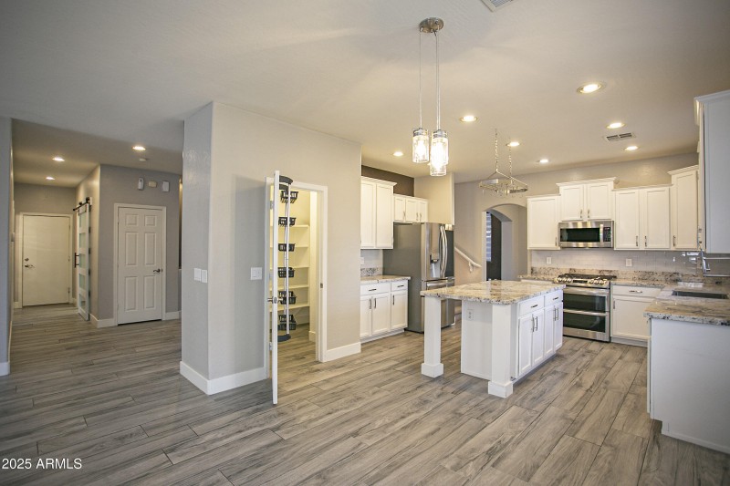Breakfast Nook to Walk-in Pantry