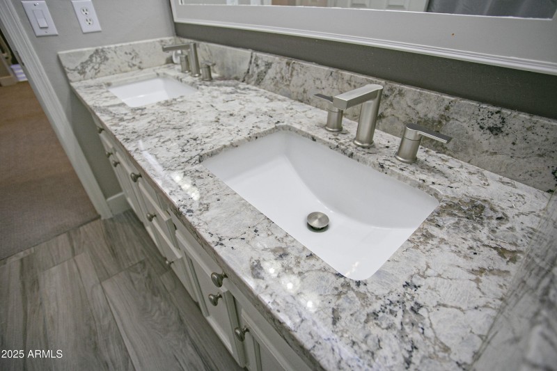 Upstairs Hall Bathroom