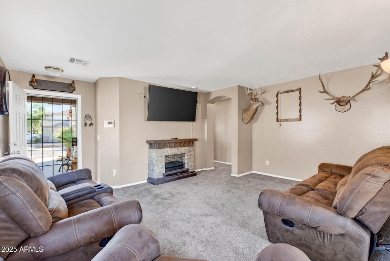 11_998_S_239th11_mls