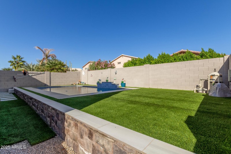 Low Maintenance Yard