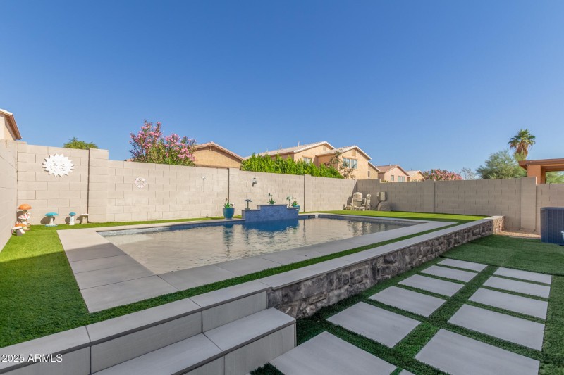 Low Maintenance Yard