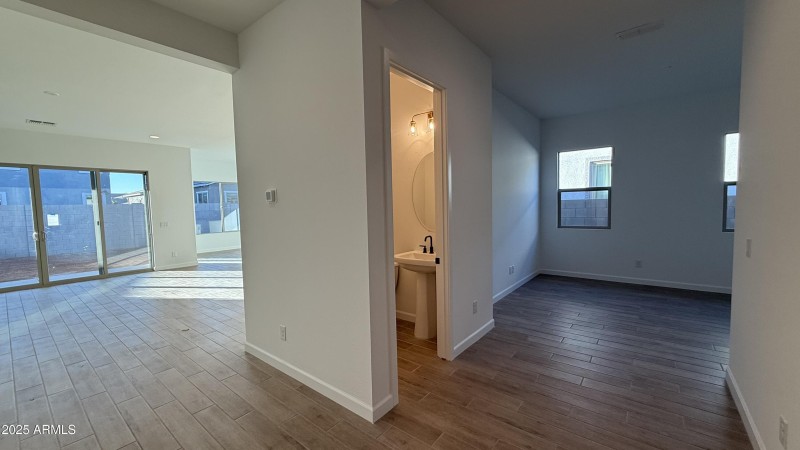 014 - Powder Bathroom & Den