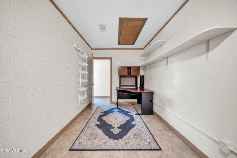 10517 W Cumberland Dr-27