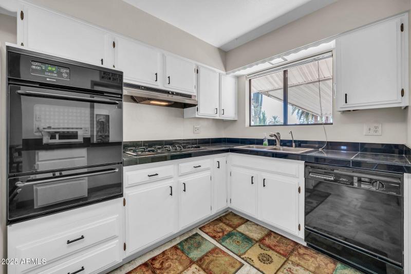 10517 W Cumberland Dr-14