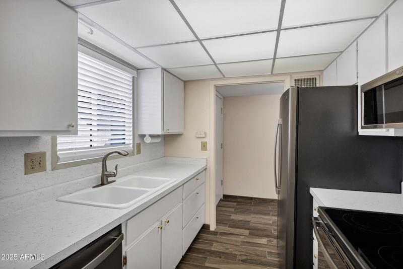 13621 N 98th Ave H-10