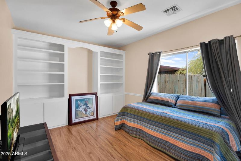 38-web-or-mls-29202 N 146th St -36