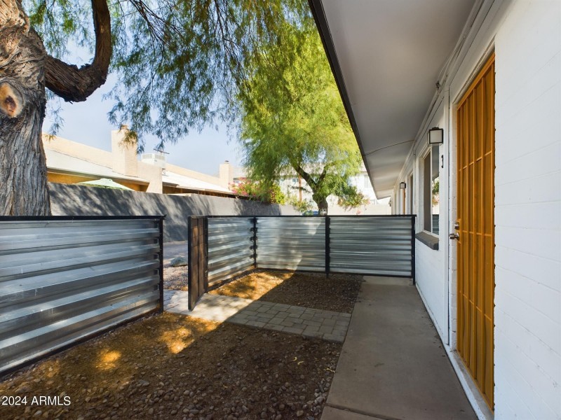 CAM02404G0-PR0027-STILL004