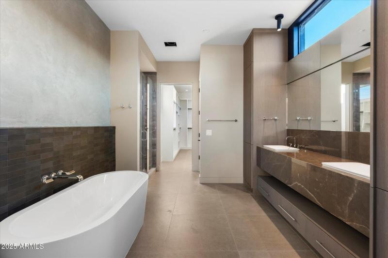 Owner's bathroom with soaking tub
