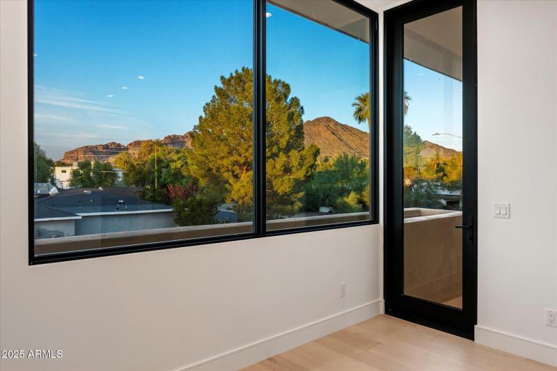 Terrace access from Owner's Suite