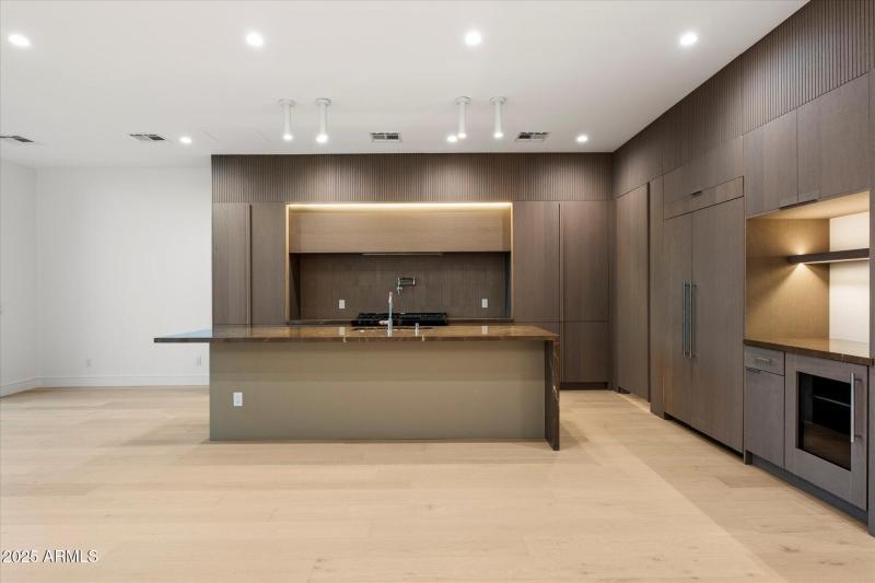 Beautiful neutral palette