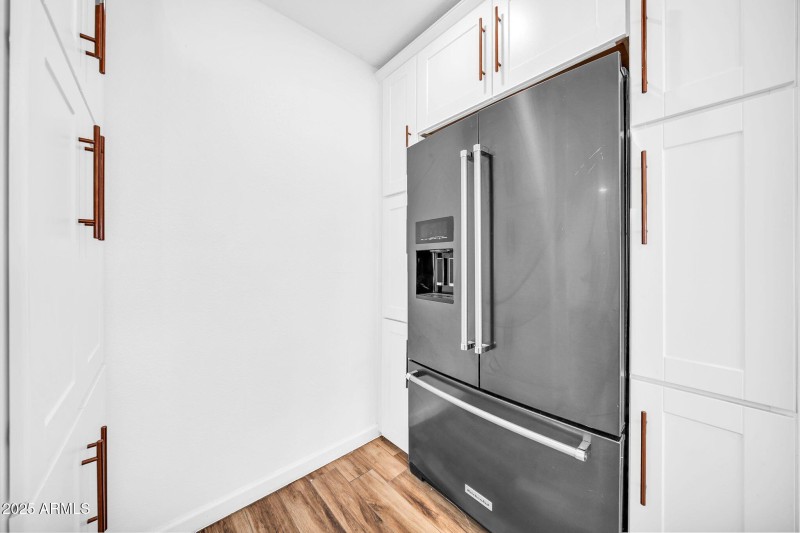 5503 W Carol Ann Way-16