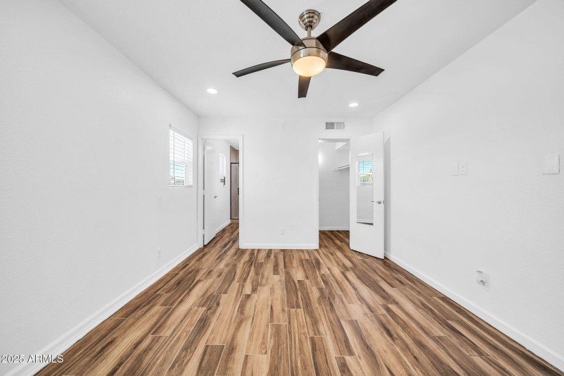 5503 W Carol Ann Way-21