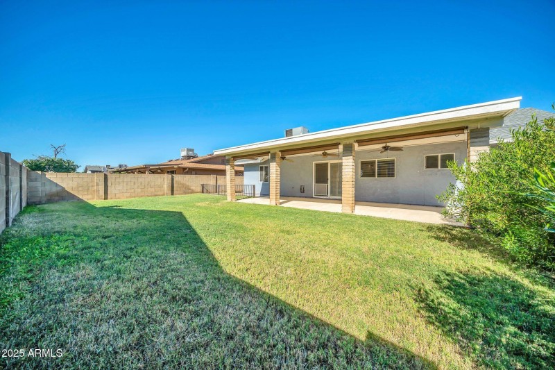 5503 W Carol Ann Way-31