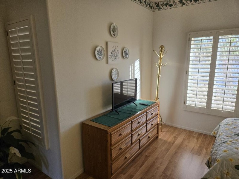 20251104_163210_resized