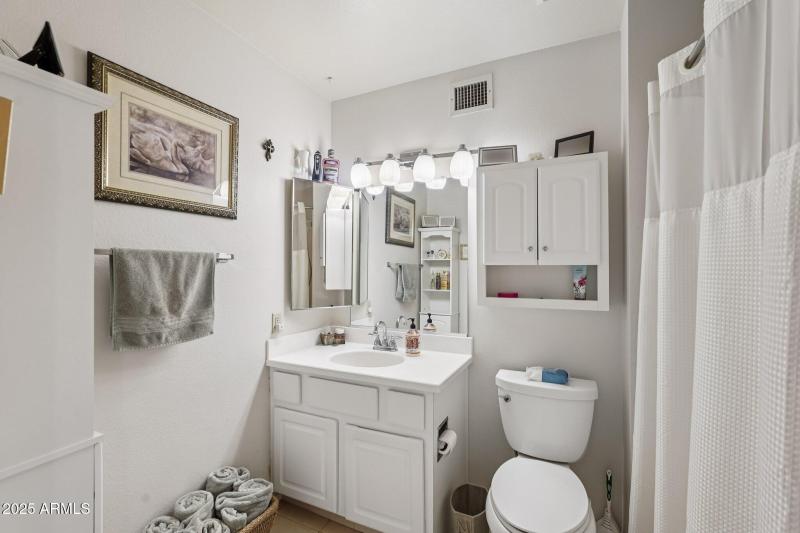 21-web-or-mls-W Countryside Dr-S0611-021