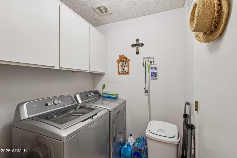 23-web-or-mls-W Countryside Dr-S0611-023