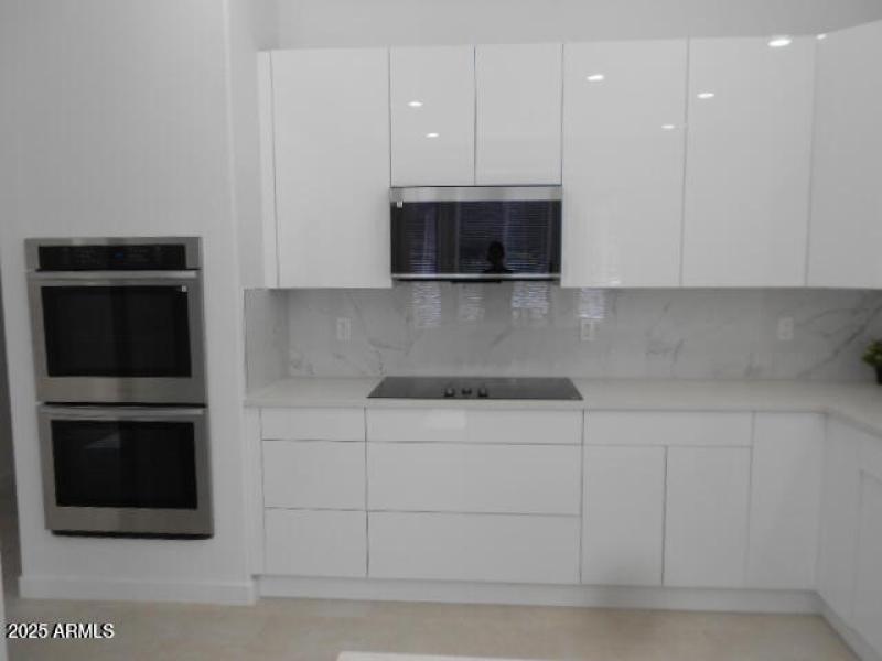 26811 N 41st Ct pic 8