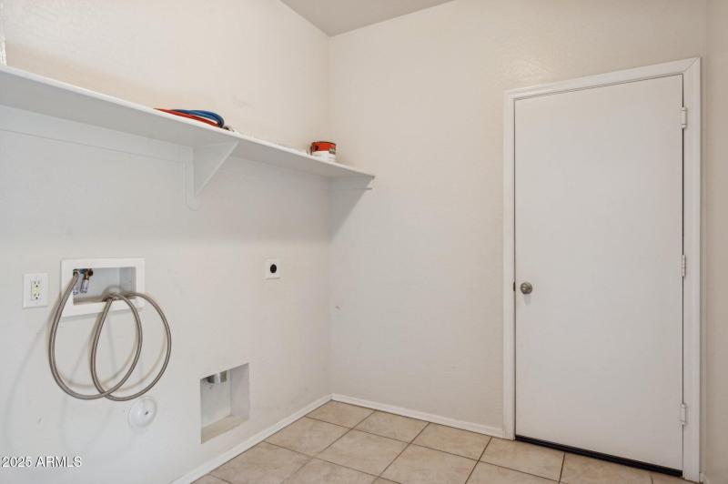 35-web-or-mls-5003-e-smoky-quartz-rd