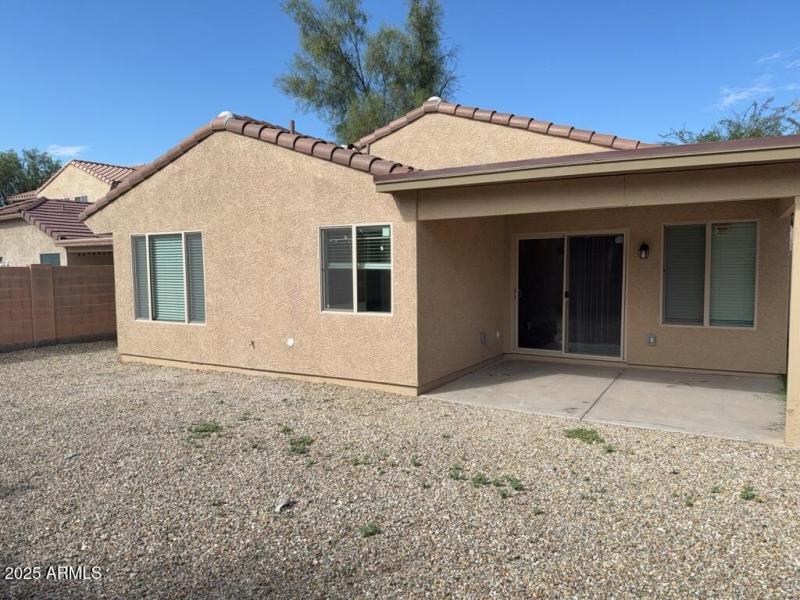 Back Yard_Exterior_1