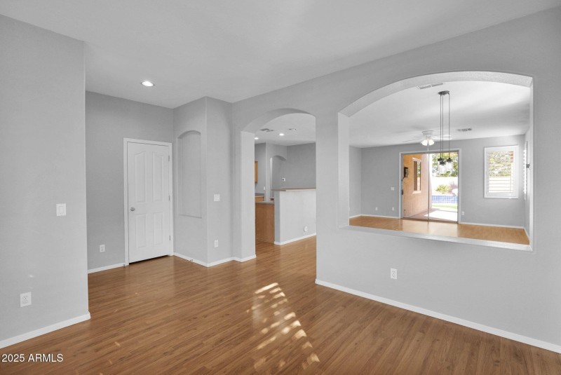 5-web-or-mls-P1044233