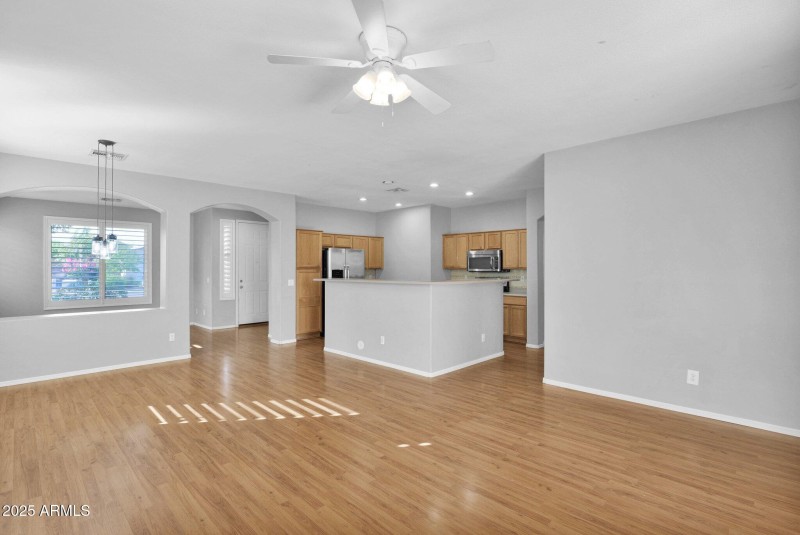 9-web-or-mls-P1044241