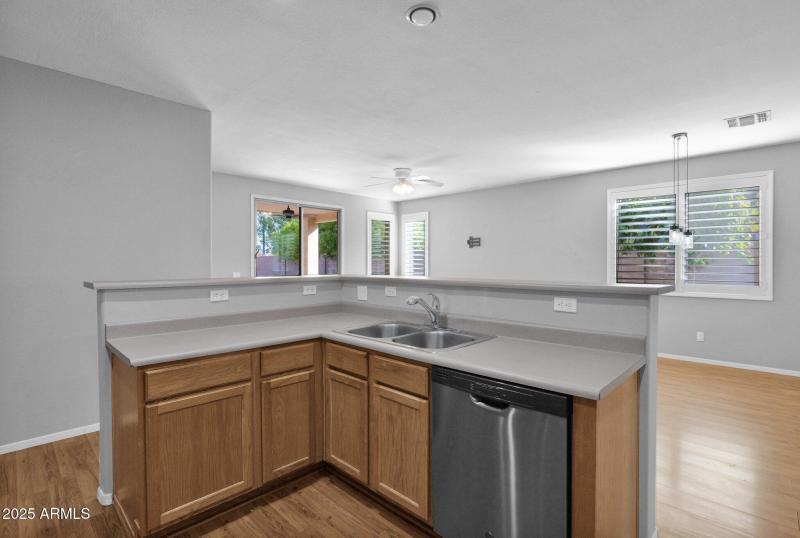 13-web-or-mls-P1044248