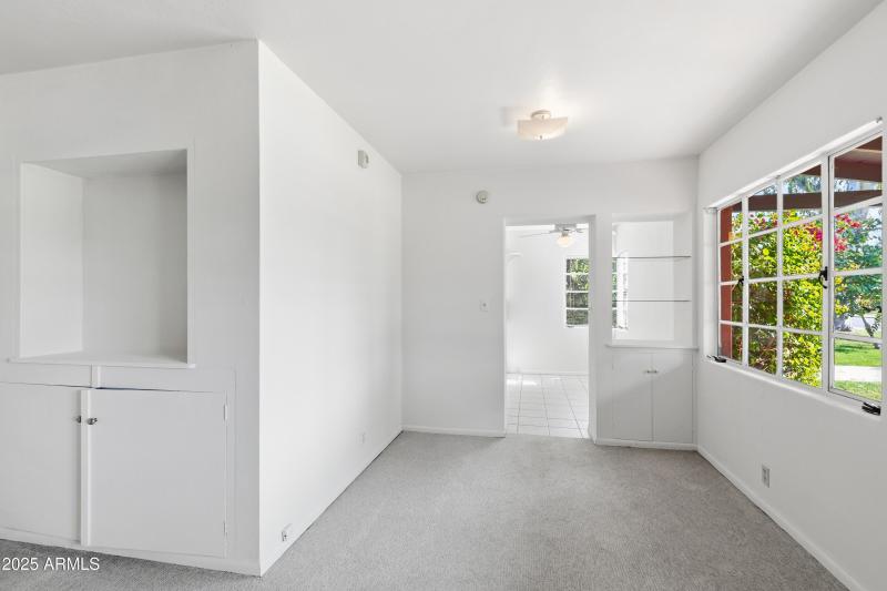 330 Medlock Pic 6- Dining Room