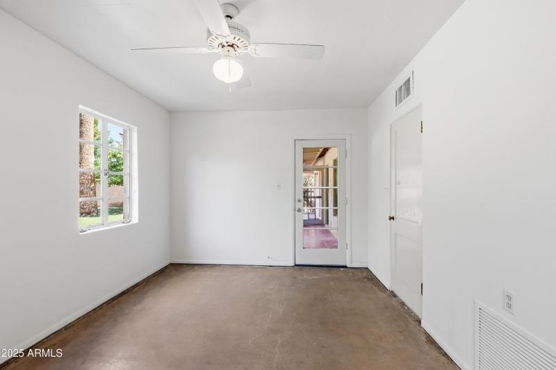 330 Medlock Pic 12- Bed 2 (2)