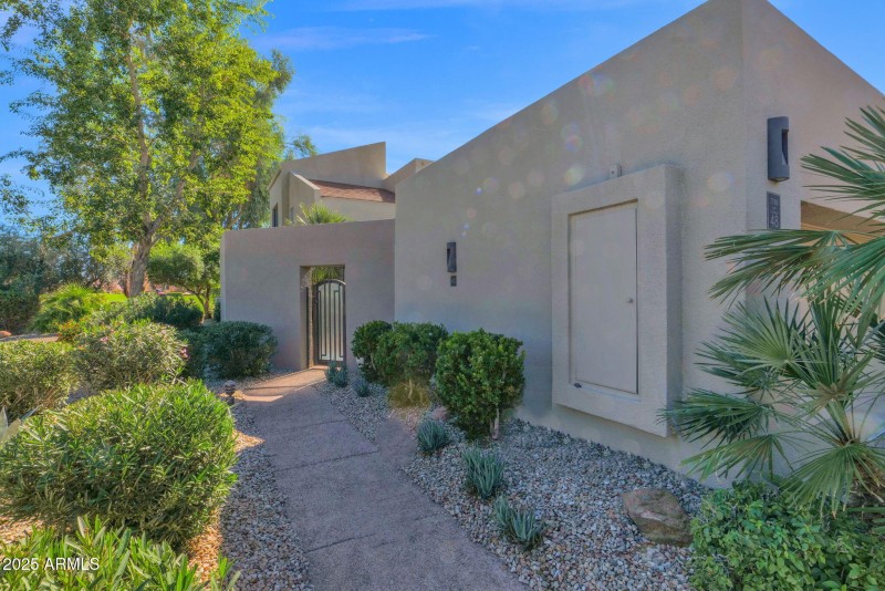 walk way to private entry