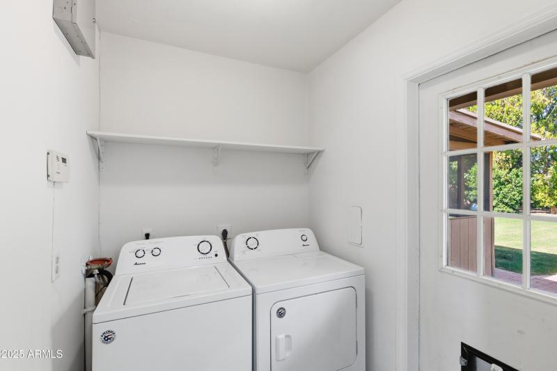 330 Medlock Pic 22- Inside Laundry