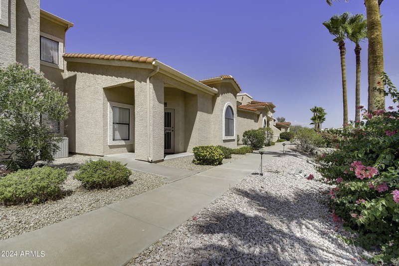 16357 E Arrow Dr Unit 106 (19)