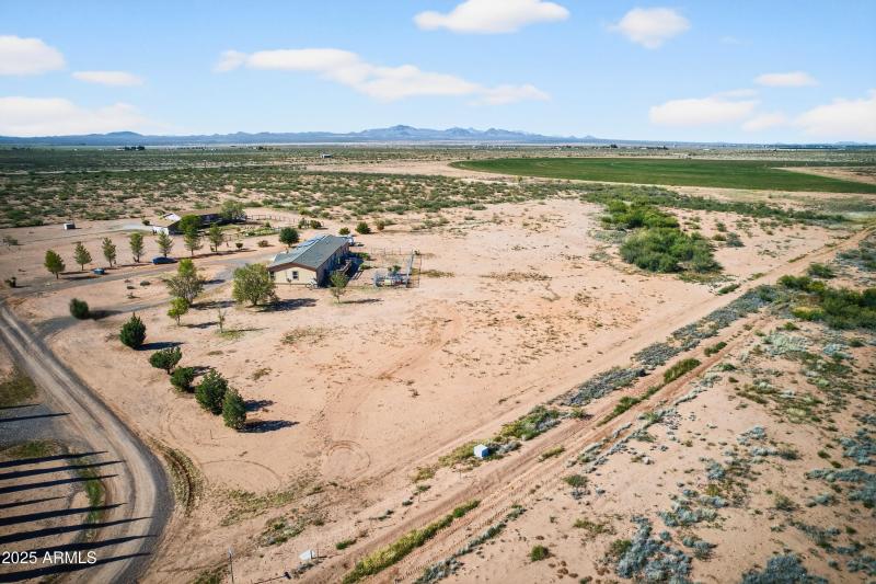 043_Untitled design-7