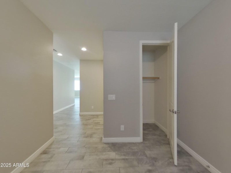 11_pc_u9AxB0JwNs_SCeDaaIte8_layout_0