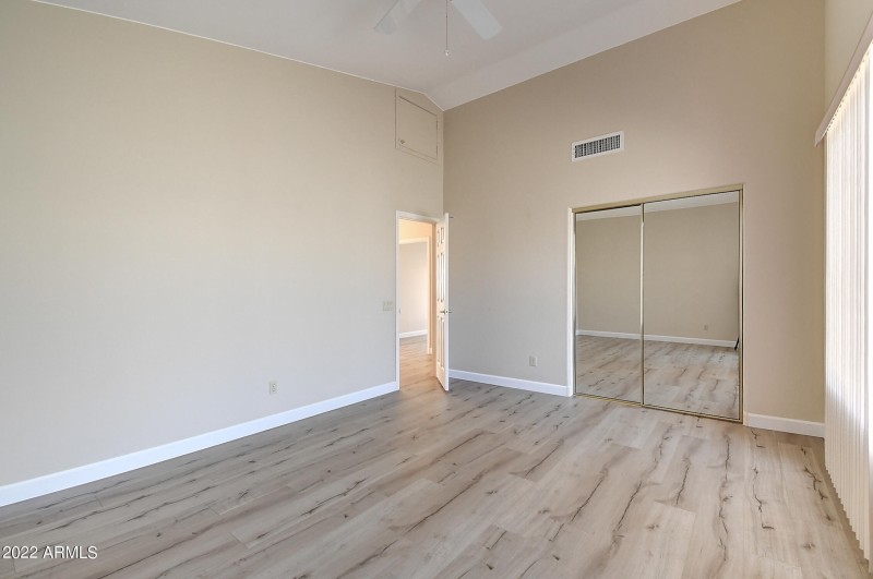 16205 E Glenpoint Dr (23)