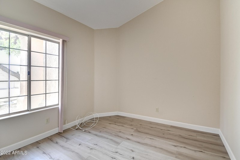 16205 E Glenpoint Dr (24)