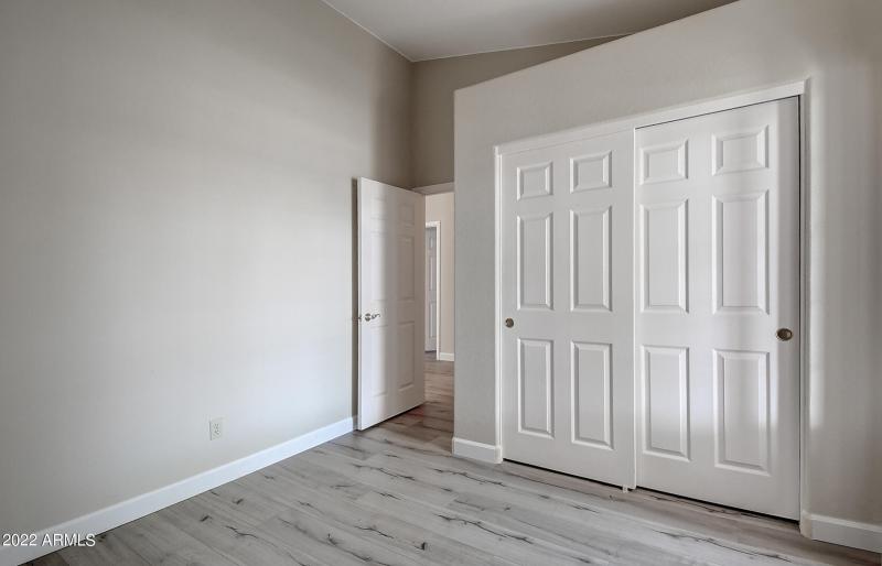 16205 E Glenpoint Dr (25)