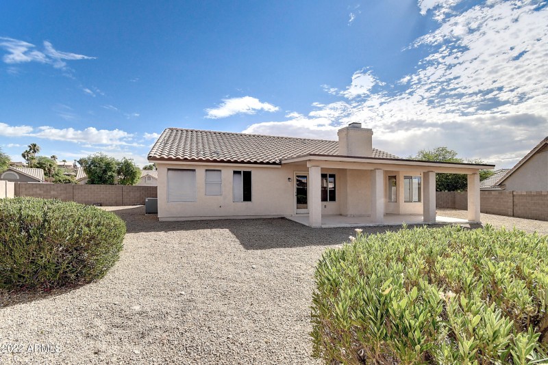 16205 E Glenpoint Dr (8)